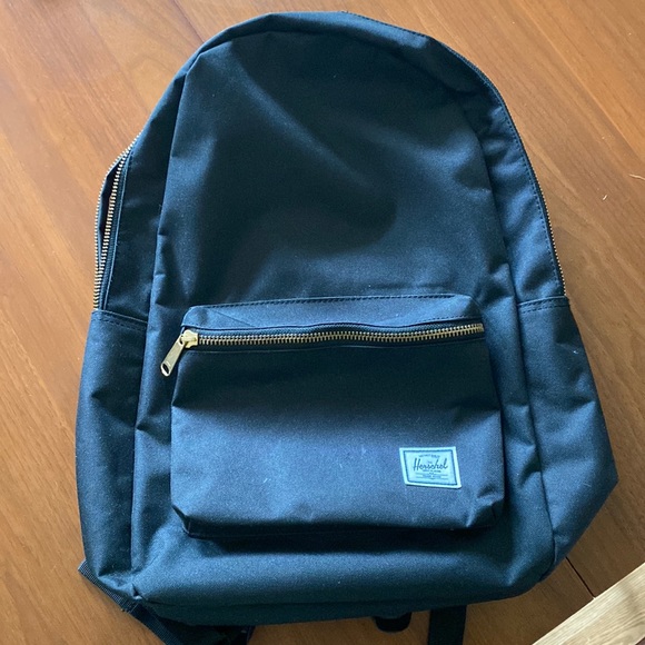 Herschel Backpack - Picture 1 of 3